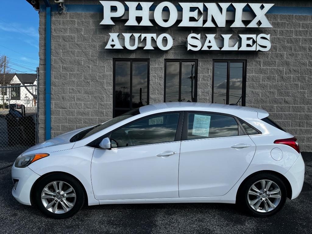 2015 Hyundai Elantra GT Base's photo