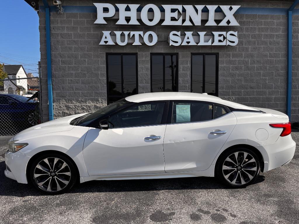2016 Nissan Maxima SR