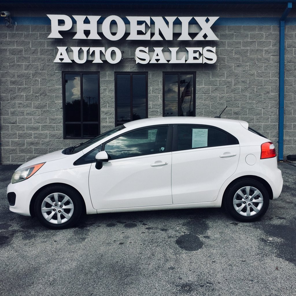 2012 Kia Rio 5-Door LX